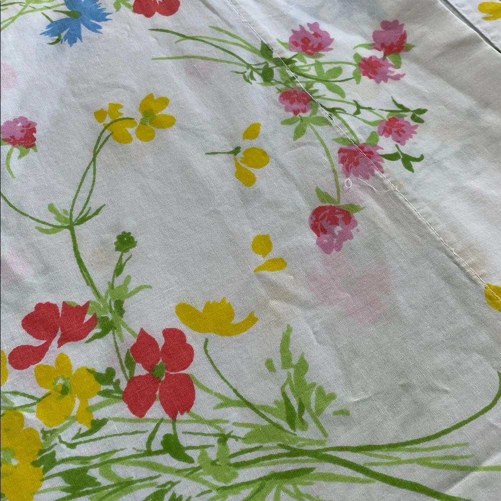 VTG Fieldcrest Perfection Percale queen flat sheet floral pattern Primary colors